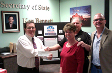 Arizona Constable Association donates to salute fallen veterans